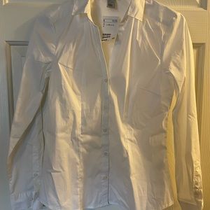 Brand new H&M women’s classic button up shirt